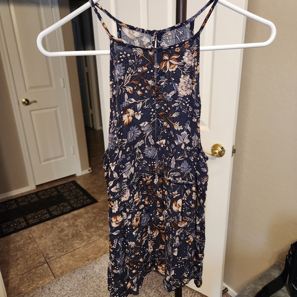 American Eagle Outfitters Navy Floral Tank